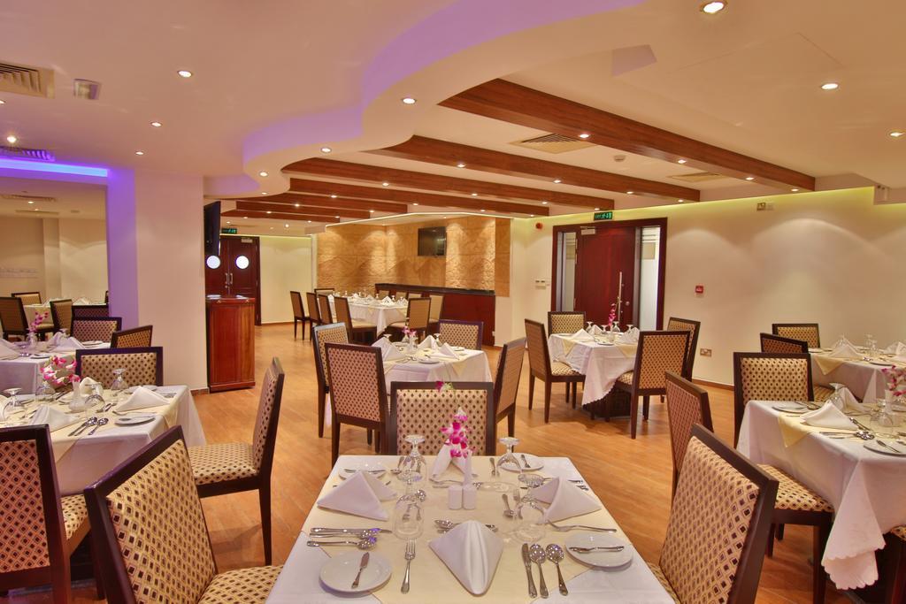 Majan Continental Hotel Muscat Exterior photo
