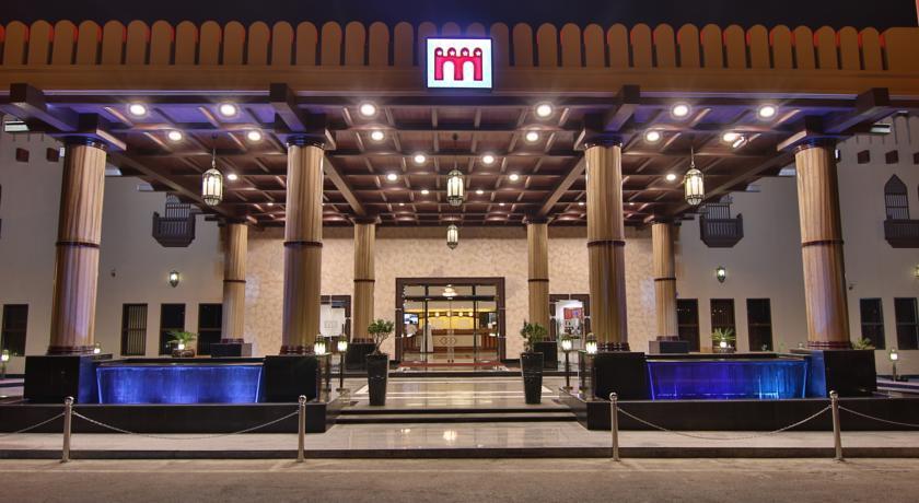 Majan Continental Hotel Muscat Exterior photo