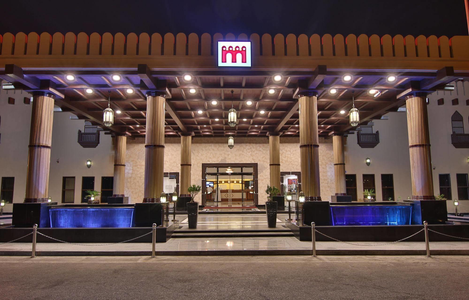 Majan Continental Hotel Muscat Exterior photo